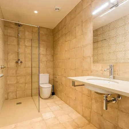 Can Cintet 1 Apartamento En La Plaza De Besalu Exterior photo