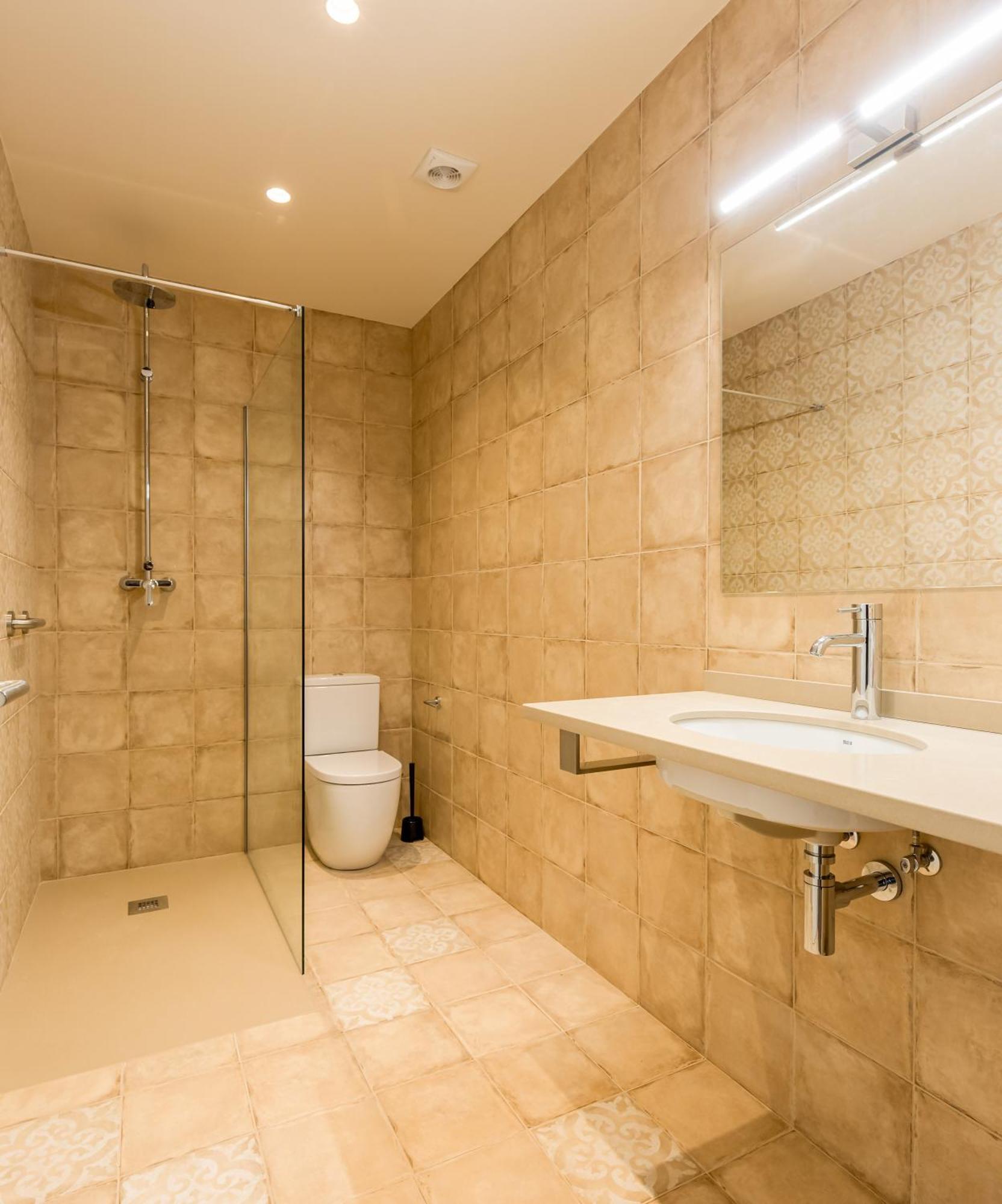 11 Moderno Con Ac En La Plaza Apartamento