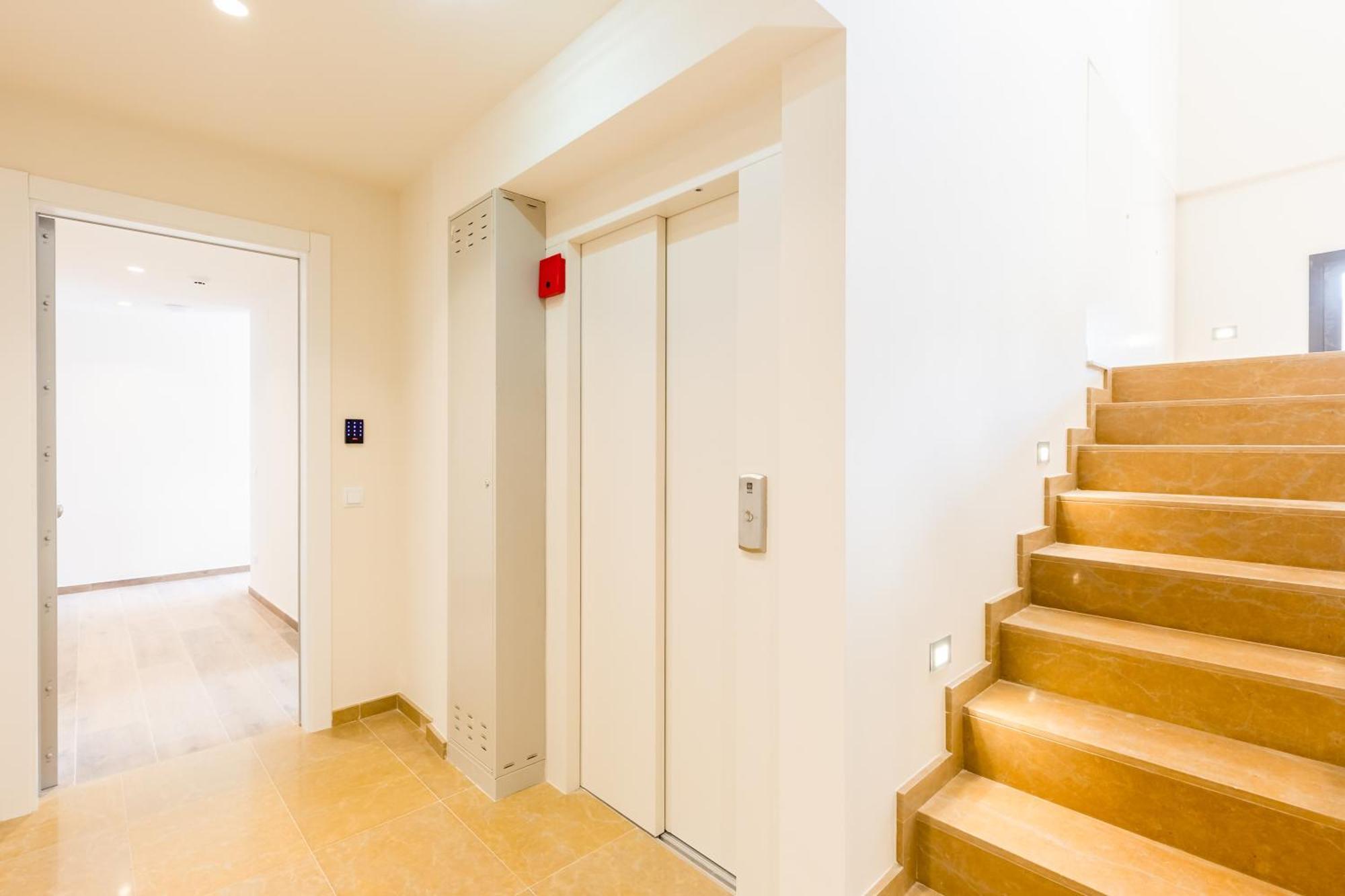Apartamento 11 Moderno Con Ac En La Plaza Besalú